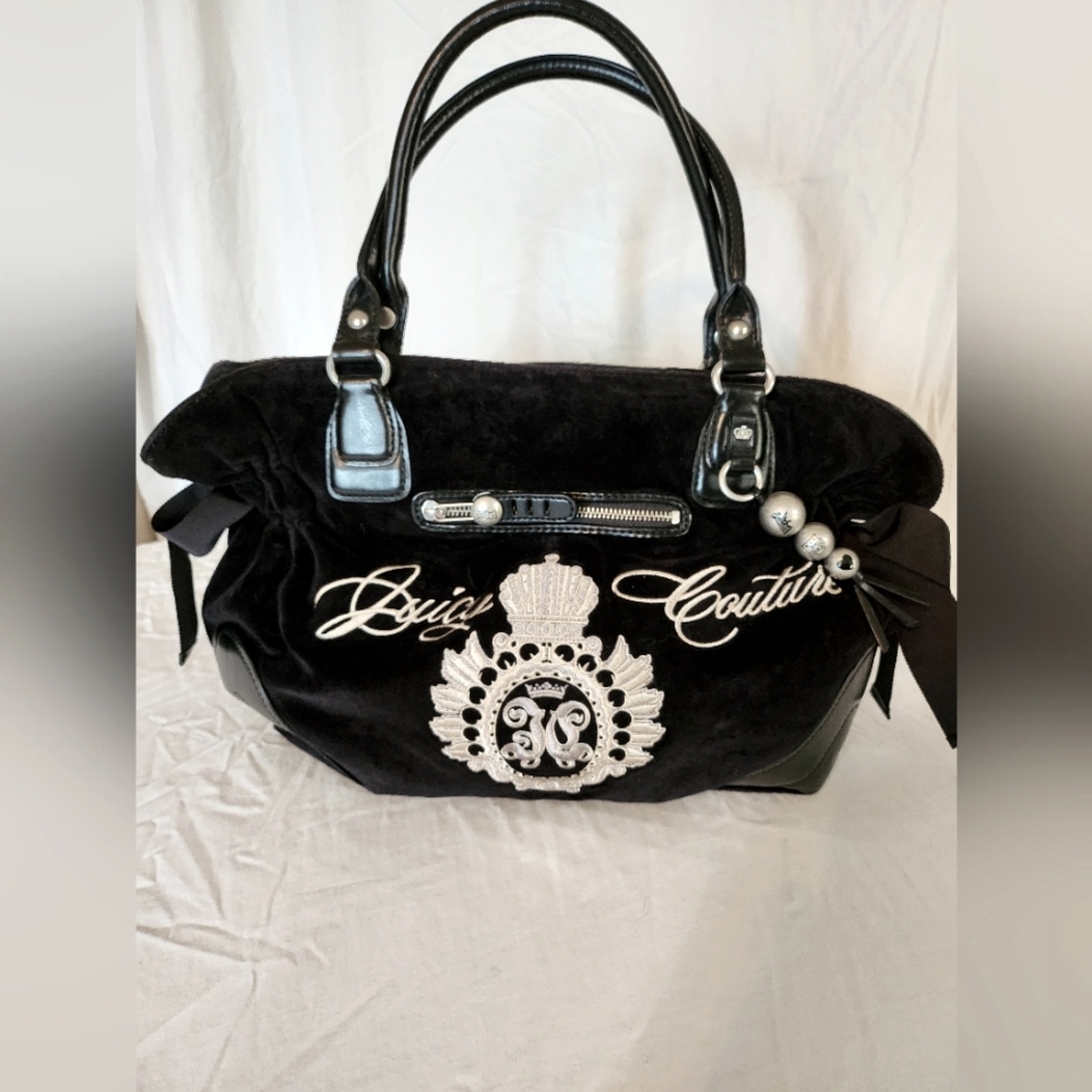 Vintage Juicy Couture Black and Silver Shoulder Bag